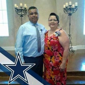 Meet your Posher, Adela